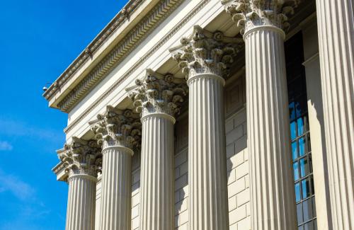Courthouse collumns